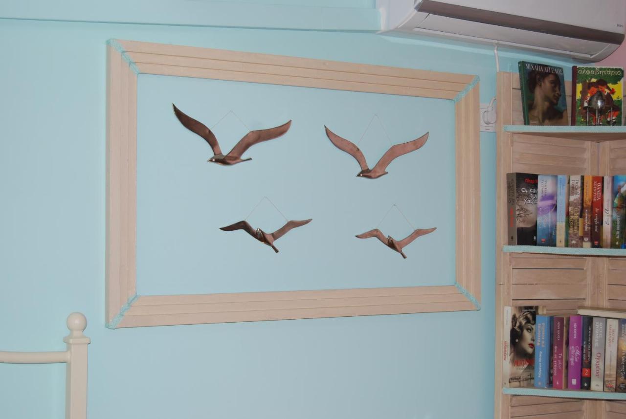 Kastro-Kyllini Luxury Traditional Room The Small Bookstore מראה חיצוני תמונה