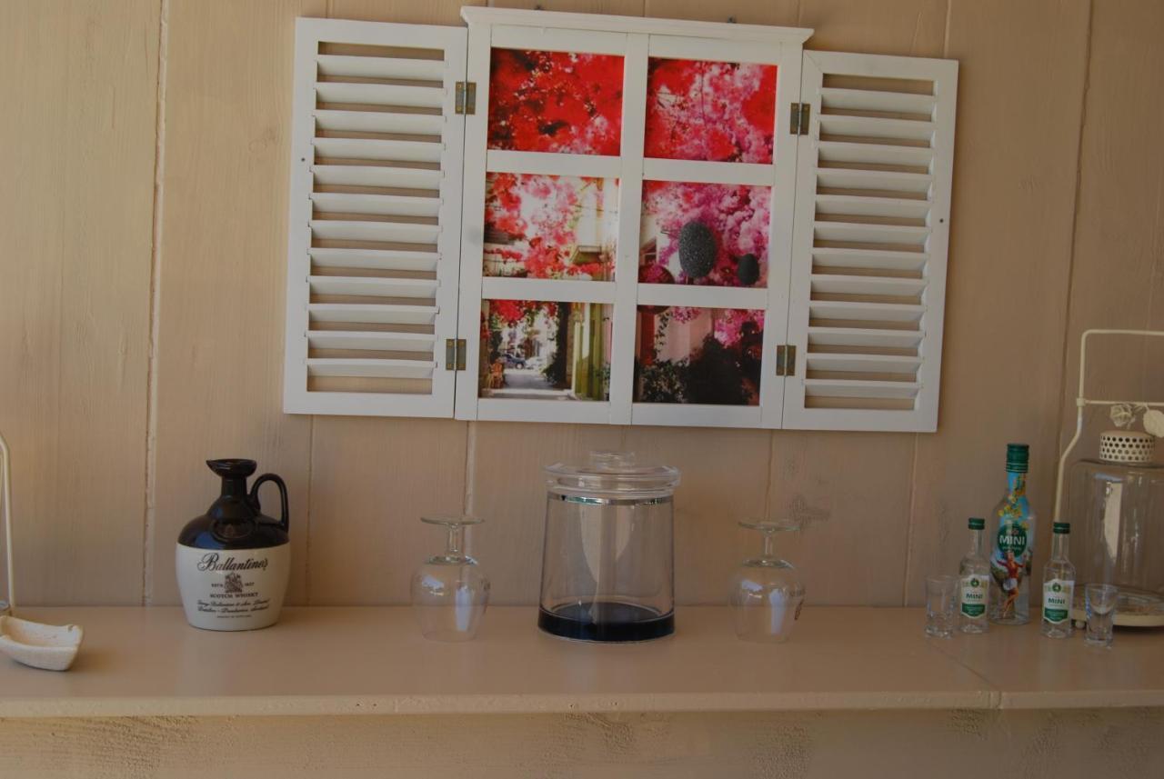 Kastro-Kyllini Luxury Traditional Room The Small Bookstore מראה חיצוני תמונה