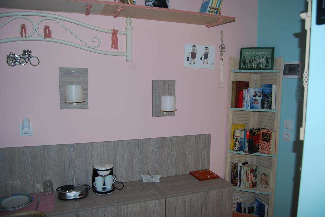 Kastro-Kyllini Luxury Traditional Room The Small Bookstore מראה חיצוני תמונה